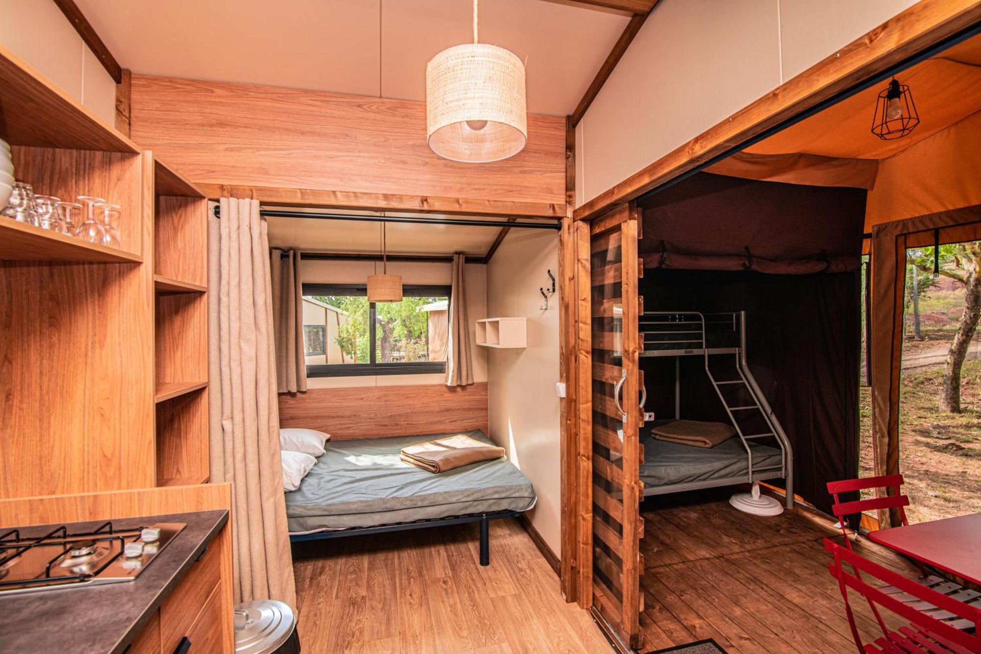 Camping Onlycamp Les Vailhes Lodève Exteriér fotografie